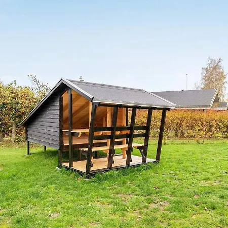 Дом отдыха Luxury Retreat With Pool - By Traum