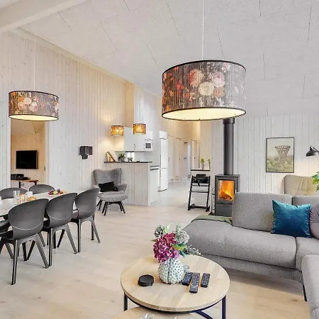 Luxury Retreat With Pool - By Traum